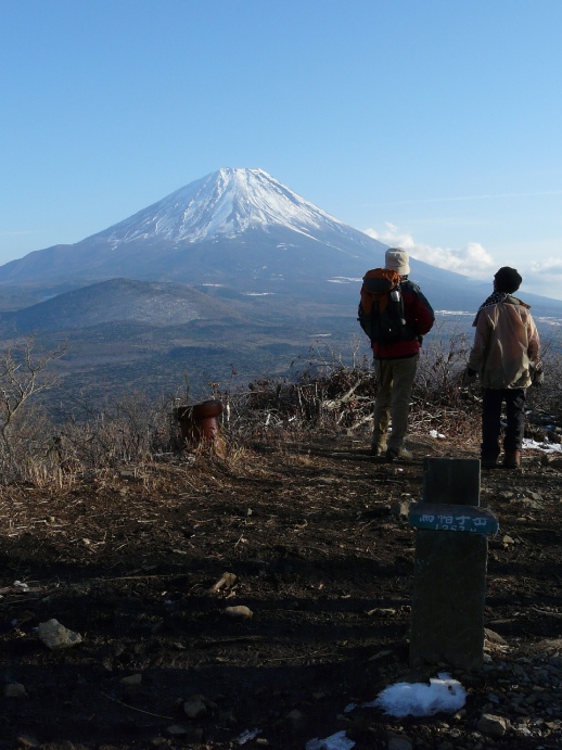 パノラマ台山行29＿烏帽子岳からの富士1.jpg