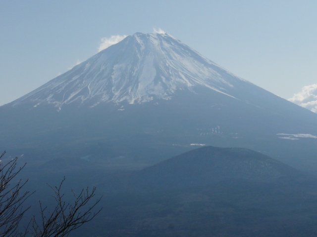 パノラマ台山行7＿三方分山からの富士.jpg